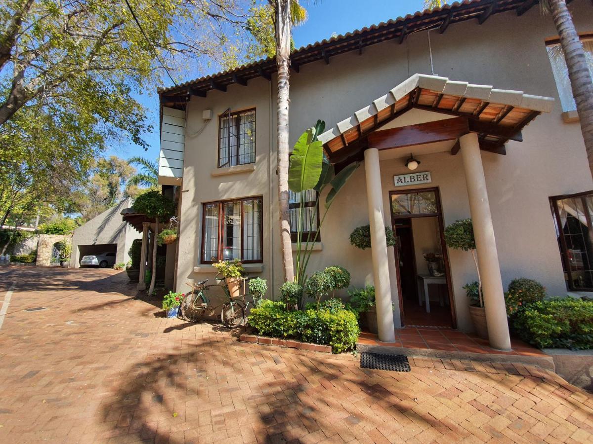 Waterhouse Guest Lodge - Indus Street Pretoria-Noord Eksteriør bilde