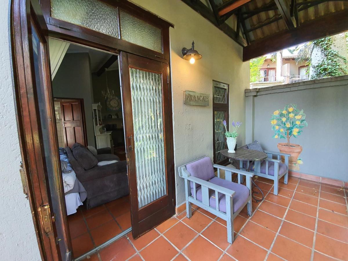 Waterhouse Guest Lodge - Indus Street Pretoria-Noord Eksteriør bilde