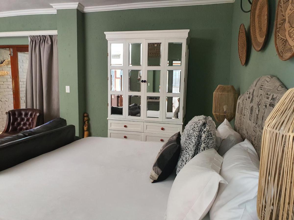 Waterhouse Guest Lodge - Indus Street Pretoria-Noord Eksteriør bilde