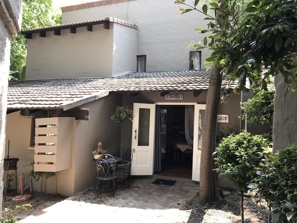 Waterhouse Guest Lodge - Indus Street Pretoria-Noord Eksteriør bilde
