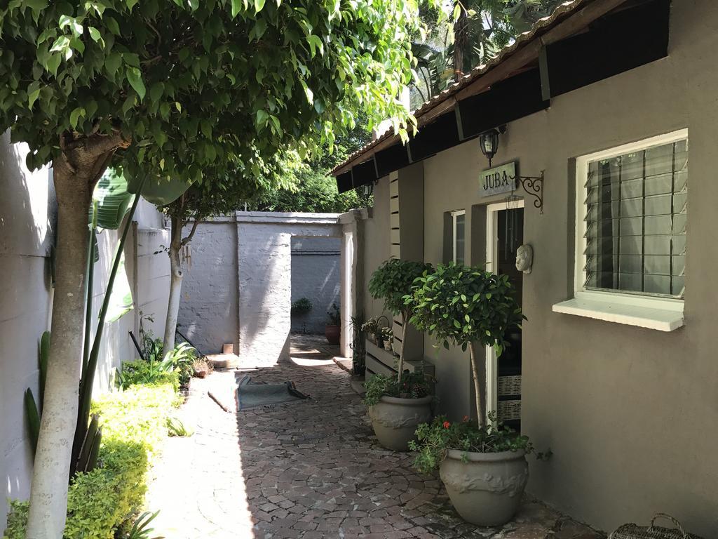 Waterhouse Guest Lodge - Indus Street Pretoria-Noord Eksteriør bilde