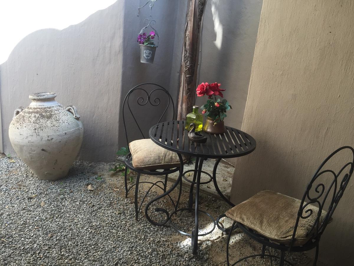 Waterhouse Guest Lodge - Indus Street Pretoria-Noord Eksteriør bilde